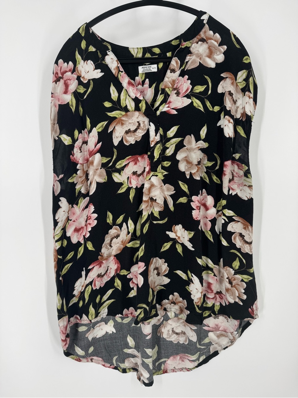 Ardene Black Floral V-Neck Sleeveless Blouse